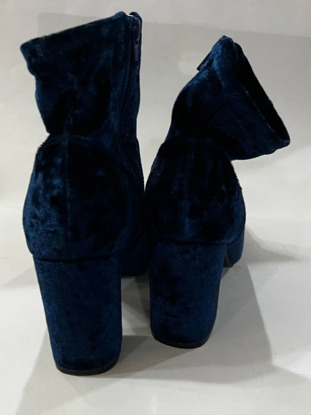 Reza Navy Velvet Ankle Boots Chunky Heel Size 7 and 3” block heel